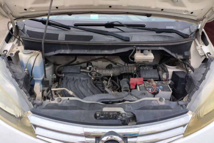 Used Nissan NV200 2018 1.6L CVT Luxury Model Engine Bay