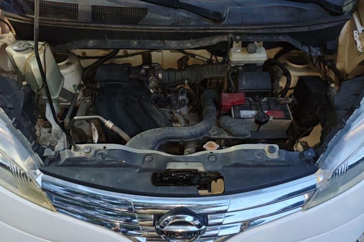 Used Nissan NV200 2018 1.6L CVT Luxury Model Engine Bay