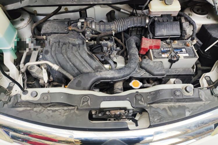Used Nissan NV200 2018 1.6L CVT Luxury Model Engine Bay
