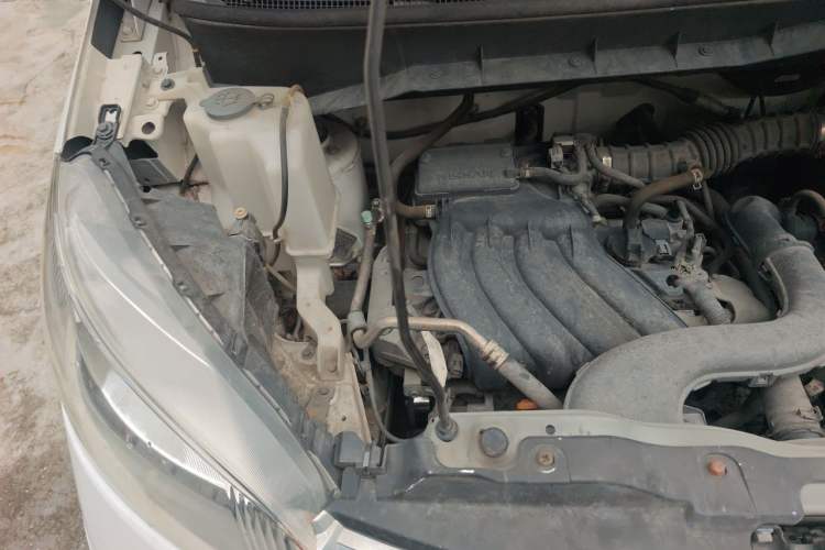 Used Nissan NV200 2018 1.6L CVT Luxury Model Engine Bay Right