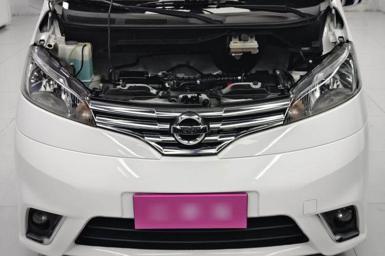 Used Nissan NV200 2018 1.6L CVT Luxury Model Engine Bay
