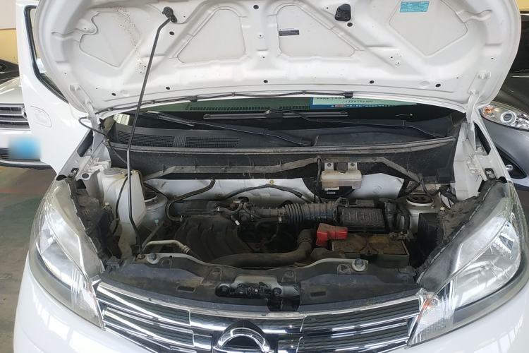 Used Nissan NV200 2018 1.6L CVT Luxury Model Engine Bay