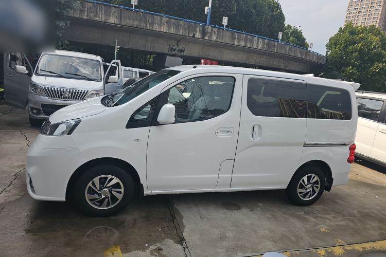 Used Nissan NV200 2018 1.6L CVT Luxury Model Exterior 3