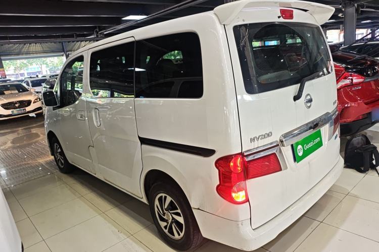 Used Nissan NV200 2018 1.6L CVT Luxury Model Exterior 3