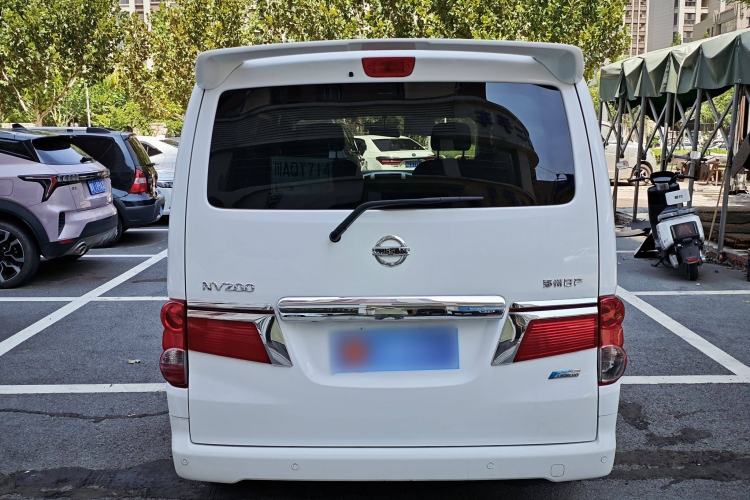 Used Nissan NV200 2018 1.6L CVT Luxury Model Exterior 3