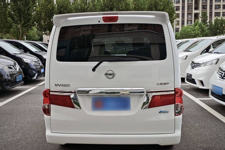Used Nissan NV200 2018 1.6L CVT Luxury Model Exterior 4