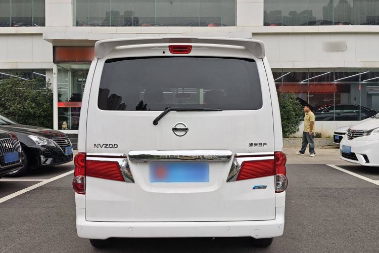 Used Nissan NV200 2018 1.6L CVT Luxury Model Exterior 4