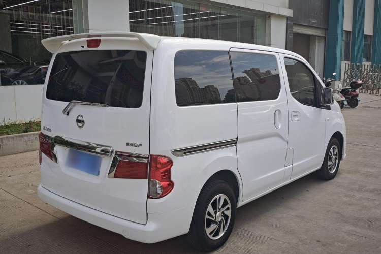 Used Nissan NV200 2018 1.6L CVT Luxury Model Exterior 4