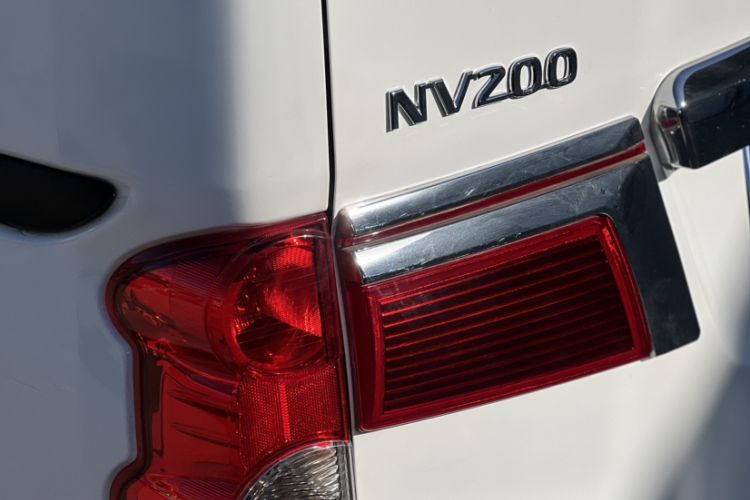 Used Nissan NV200 2018 1.6L CVT Luxury Model Exterior 5