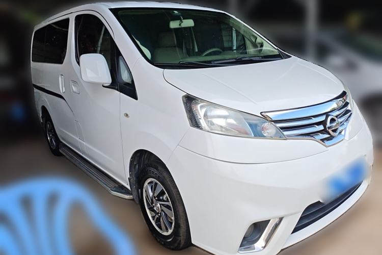 Used Nissan NV200 2018 1.6L CVT Luxury Model Front Right 45 Deg