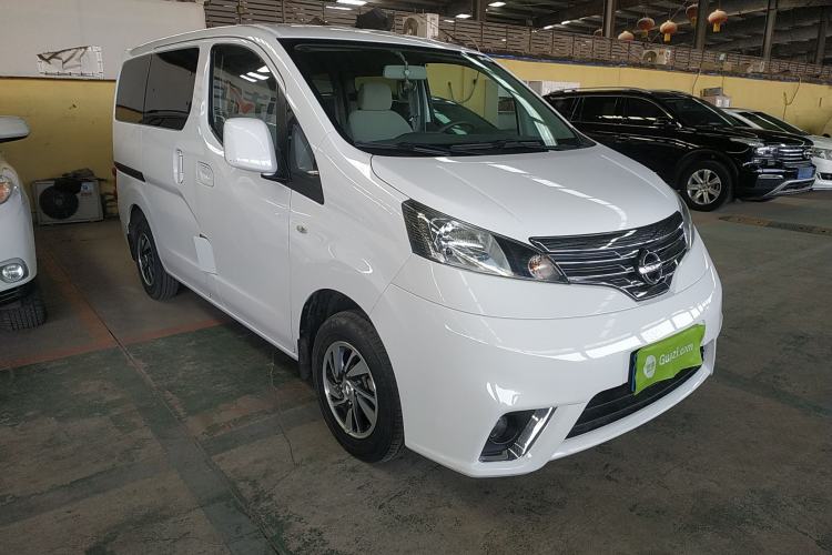 Used Nissan NV200 2018 1.6L CVT Luxury Model Front Right 45 Deg