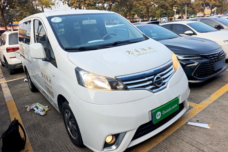 Used Nissan NV200 2018 1.6L CVT Luxury Model Front Right 45 Deg