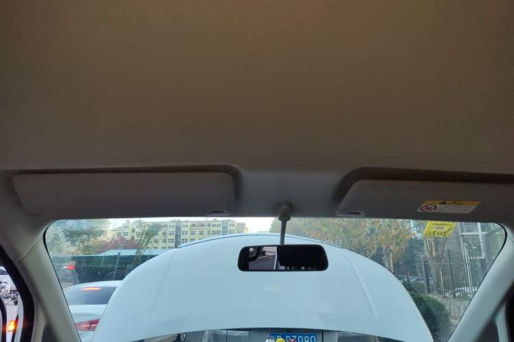 Used Nissan NV200 2018 1.6L CVT Luxury Model Headliner