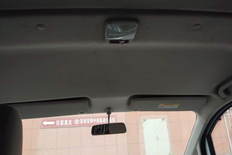 Used Nissan NV200 2018 1.6L CVT Luxury Model Headliner