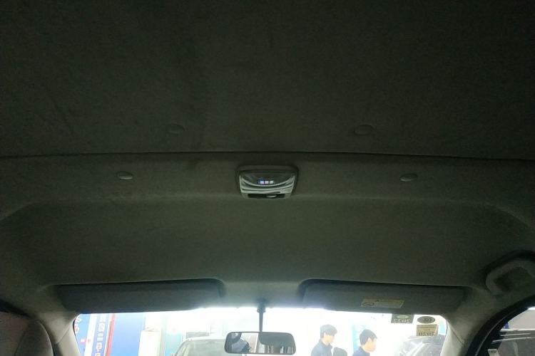 Used Nissan NV200 2018 1.6L CVT Luxury Model Headliner