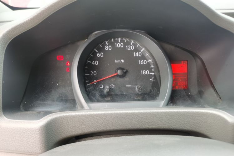 Used Nissan NV200 2018 1.6L CVT Luxury Model Instrument Cluster