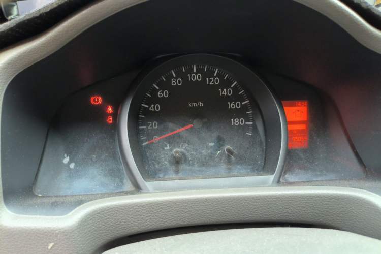 Used Nissan NV200 2018 1.6L CVT Luxury Model Instrument Cluster