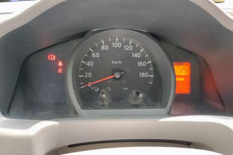 Used Nissan NV200 2018 1.6L CVT Luxury Model Instrument Cluster