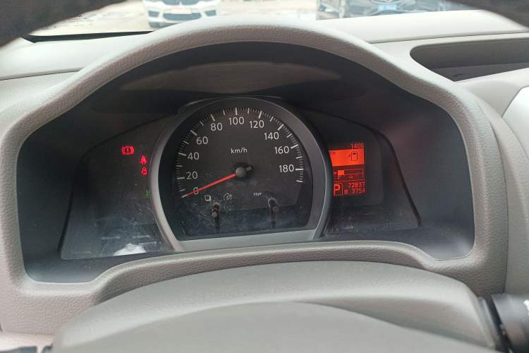 Used Nissan NV200 2018 1.6L CVT Luxury Model Instrument Cluster