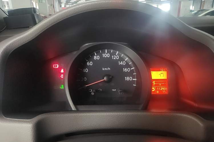 Used Nissan NV200 2018 1.6L CVT Luxury Model Instrument Cluster