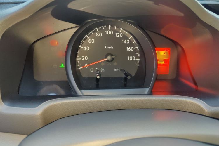 Used Nissan NV200 2018 1.6L CVT Luxury Model Instrument Cluster