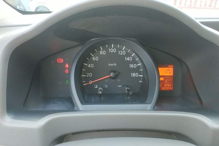 Used Nissan NV200 2018 1.6L CVT Luxury Model Instrument Cluster