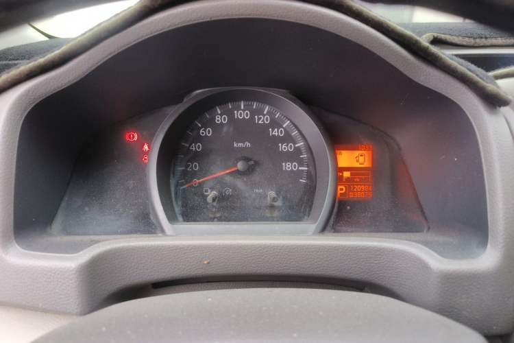 Used Nissan NV200 2018 1.6L CVT Luxury Model Instrument Cluster