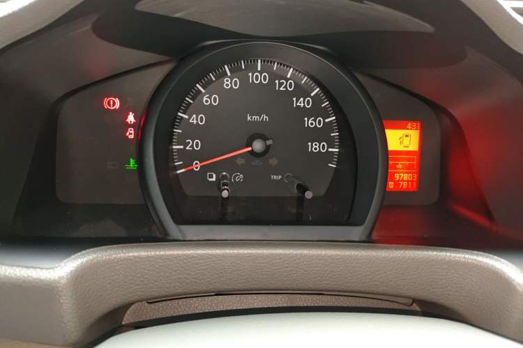 Used Nissan NV200 2018 1.6L CVT Luxury Model Instrument Cluster