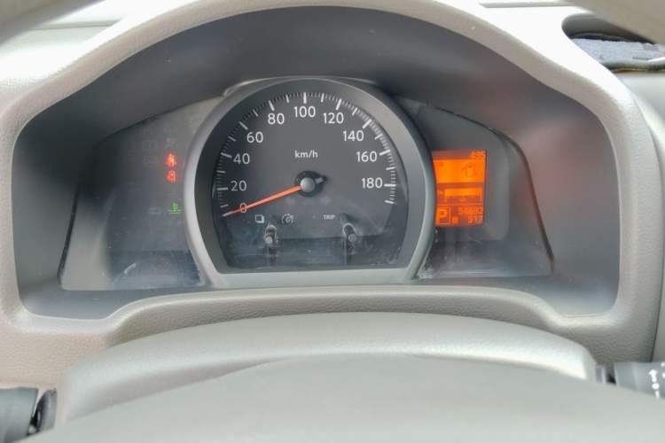 Used Nissan NV200 2018 1.6L CVT Luxury Model Instrument Cluster