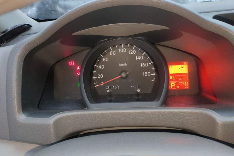 Used Nissan NV200 2018 1.6L CVT Luxury Model Instrument Cluster