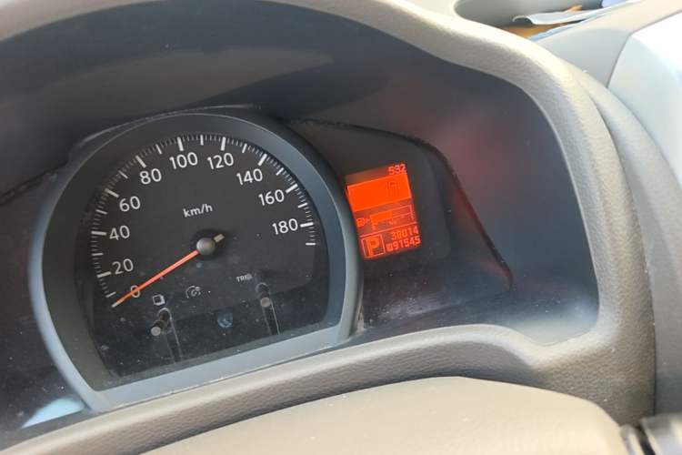 Used Nissan NV200 2018 1.6L CVT Luxury Model Instrument Cluster