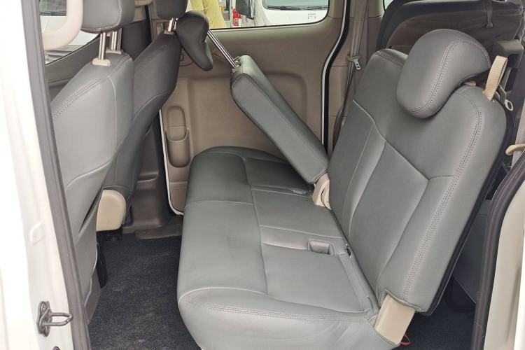 Used Nissan NV200 2018 1.6L CVT Luxury Model Interior 3