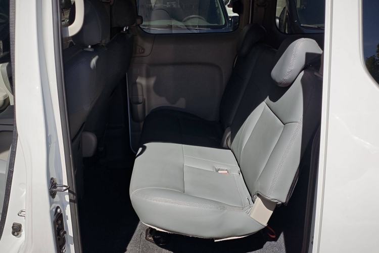 Used Nissan NV200 2018 1.6L CVT Luxury Model Interior 5