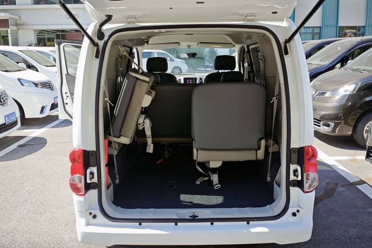 Used Nissan NV200 2018 1.6L CVT Luxury Model Interior 6