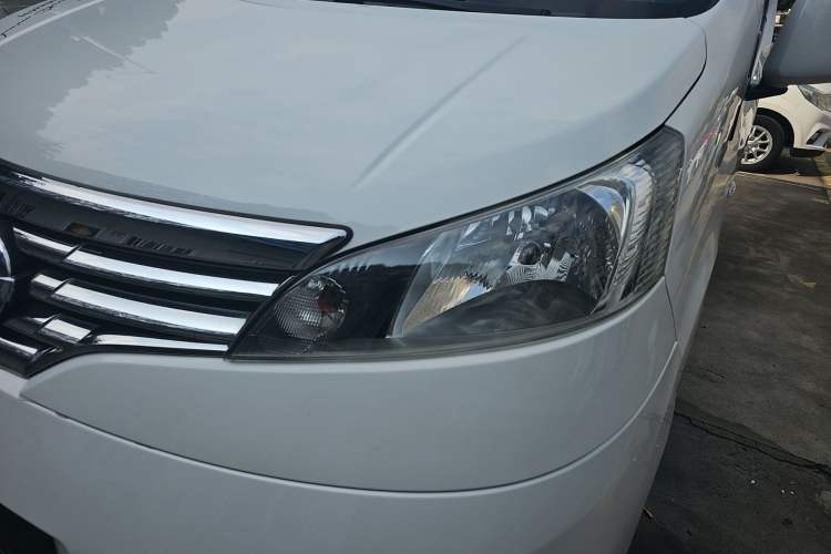 Used Nissan NV200 2018 1.6L CVT Luxury Model Left Front Headlight