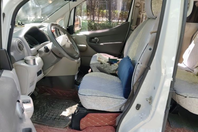 Used Nissan NV200 2018 1.6L CVT Luxury Model Left Front Seat