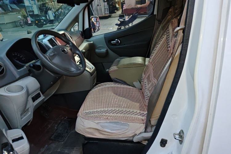 Used Nissan NV200 2018 1.6L CVT Luxury Model Left Front Seat