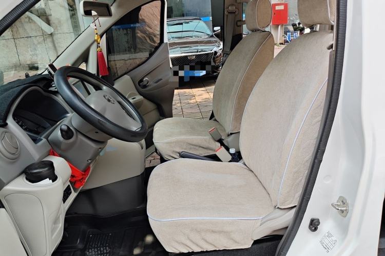 Used Nissan NV200 2018 1.6L CVT Luxury Model Left Front Seat