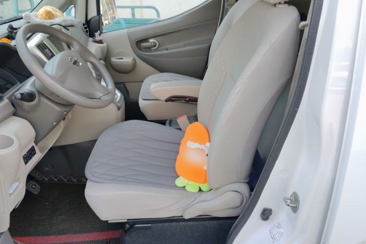 Used Nissan NV200 2018 1.6L CVT Luxury Model Left Front Seat