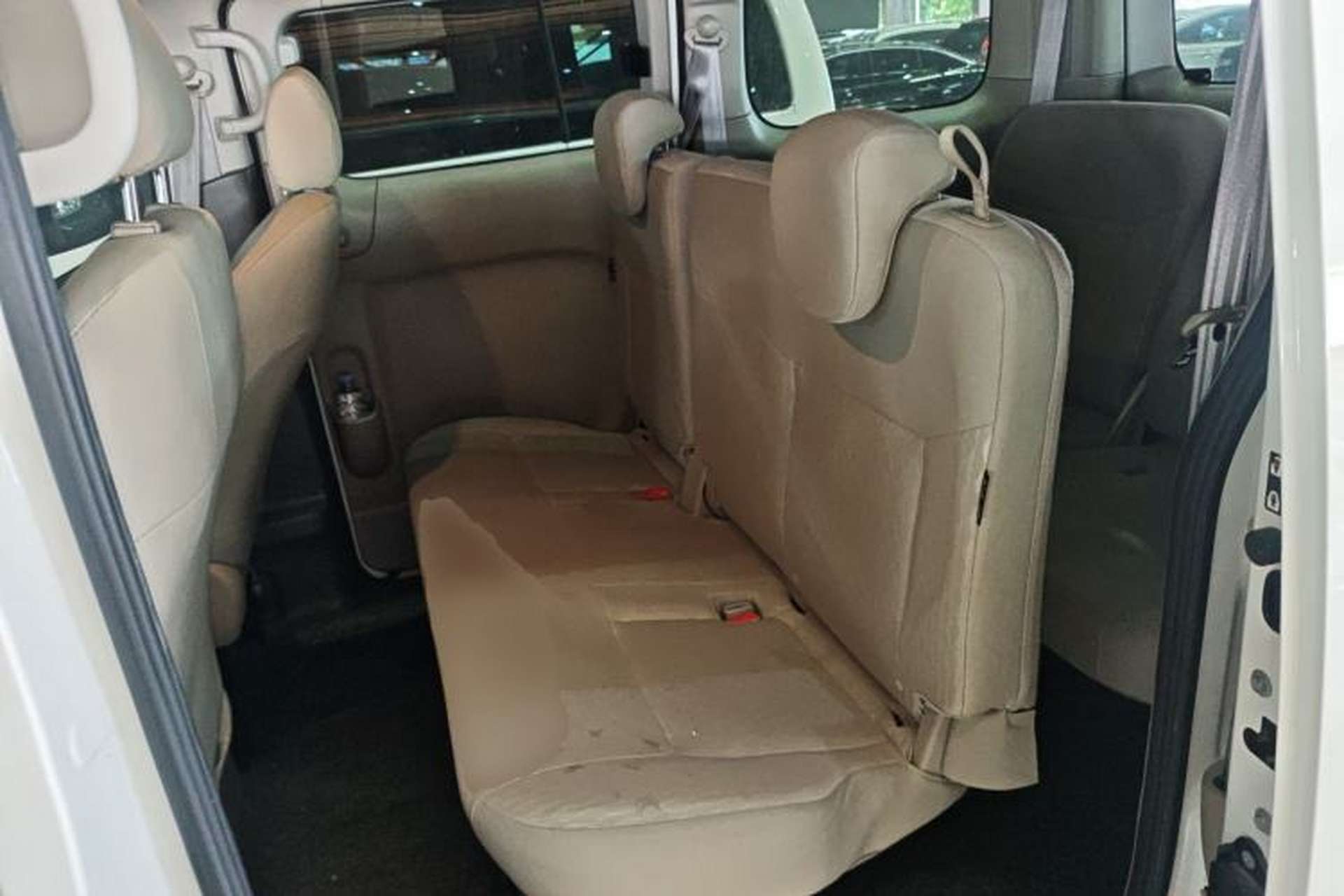 Used Nissan NV200 2018 1.6L CVT Luxury Model Left Rear Seat