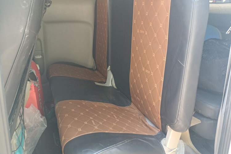 Used Nissan NV200 2018 1.6L CVT Luxury Model Left Rear Seat