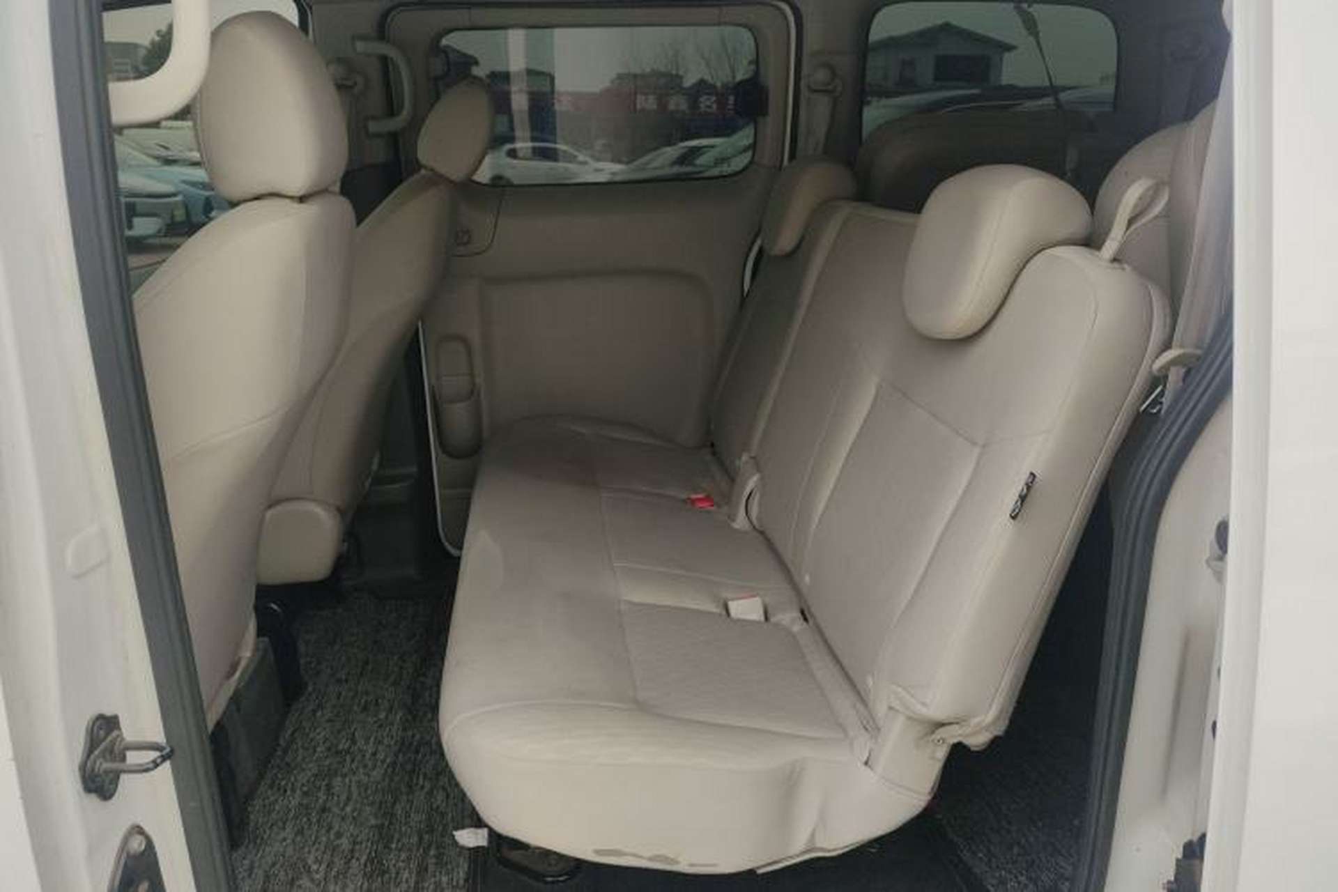 Used Nissan NV200 2018 1.6L CVT Luxury Model Left Rear Seat