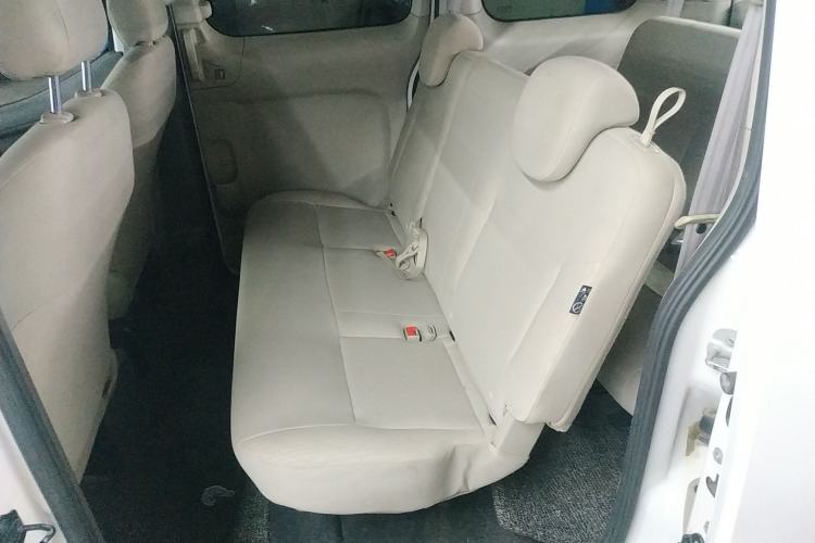 Used Nissan NV200 2018 1.6L CVT Luxury Model Left Rear Seat