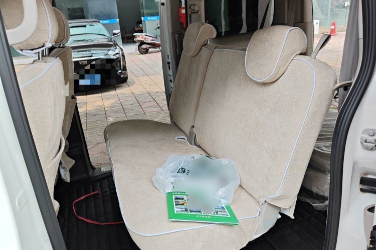 Used Nissan NV200 2018 1.6L CVT Luxury Model Left Rear Seat