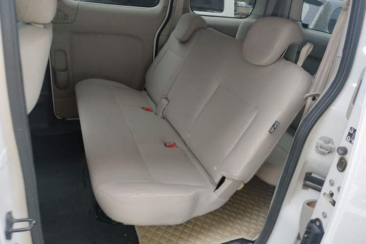 Used Nissan NV200 2018 1.6L CVT Luxury Model Left Rear Seat