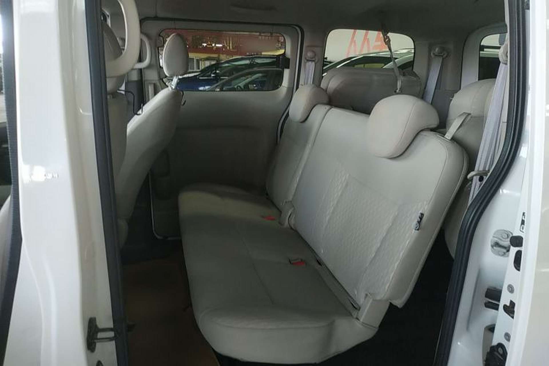Used Nissan NV200 2018 1.6L CVT Luxury Model Left Rear Seat