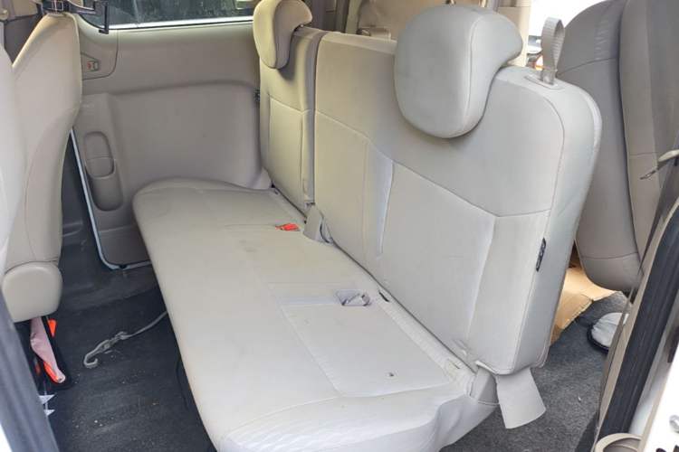 Used Nissan NV200 2018 1.6L CVT Luxury Model Left Rear Seat