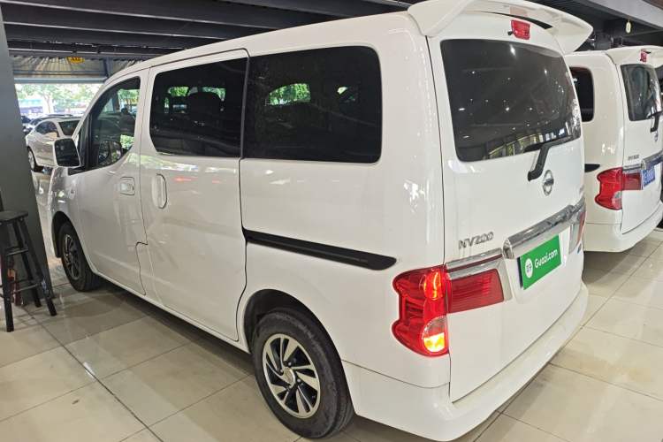 Used Nissan NV200 2018 1.6L CVT Luxury Model Left Side