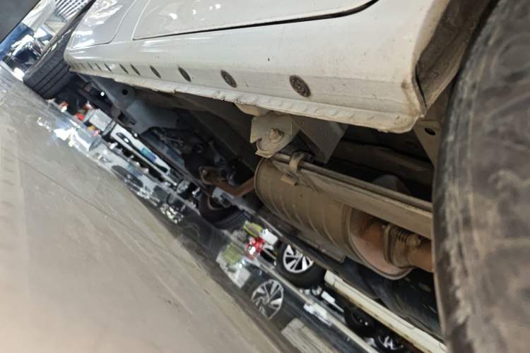 Used Nissan NV200 2018 1.6L CVT Luxury Model Left Side Sill