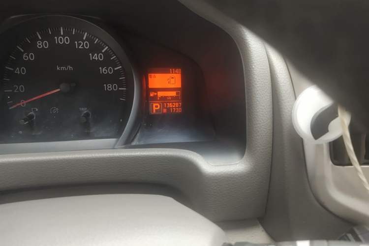 Used Nissan NV200 2018 1.6L CVT Luxury Model Odometer Close Up